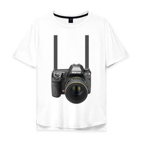 Мужская футболка хлопок Oversize с принтом Фотоаппарат на шее в Курске, 100% хлопок | свободный крой, круглый ворот, “спинка” длиннее передней части | прикольные | рисунок | турист | фотоаппарат