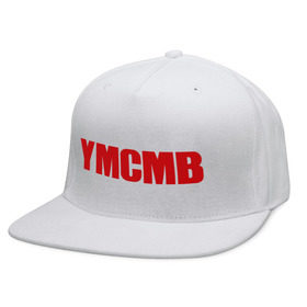 Кепка снепбек с прямым козырьком с принтом Logo YMCMB в Курске, хлопок 100% |  | Тематика изображения на принте: swag | модный | сваг | свег | свог | свэг | стиль