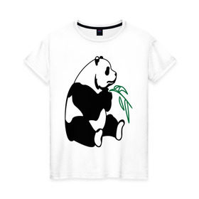 Женская футболка хлопок с принтом Панда и бамбук в Курске, 100% хлопок | прямой крой, круглый вырез горловины, длина до линии бедер, слегка спущенное плечо | бамбук | животные | панда ест бамбук | панда и бамбук