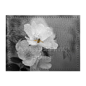 Обложка для студенческого билета с принтом Пчела на цветах в Курске, натуральная кожа | Размер: 11*8 см; Печать на всей внешней стороне | Тематика изображения на принте: лепестки | цветы