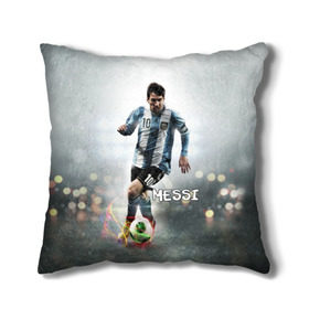 Подушка 3D с принтом Leo Messi в Курске, наволочка – 100% полиэстер, наполнитель – холлофайбер (легкий наполнитель, не вызывает аллергию). | состоит из подушки и наволочки. Наволочка на молнии, легко снимается для стирки | barselona | messi | аргентина | барселона | месси | мяч | футбол