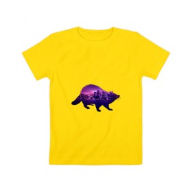 Детская футболка хлопок с принтом енот город в Курске, 100% хлопок | круглый вырез горловины, полуприлегающий силуэт, длина до линии бедер | Тематика изображения на принте: вода | город | енот | залив | здания | огни | розовый | фиолетовый