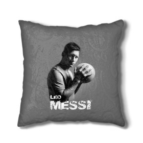 Подушка 3D с принтом Leo Messi в Курске, наволочка – 100% полиэстер, наполнитель – холлофайбер (легкий наполнитель, не вызывает аллергию). | состоит из подушки и наволочки. Наволочка на молнии, легко снимается для стирки | barcelona | spanish | аргентина | барселона | испания | лео | месси | мяч | футбол | футболист