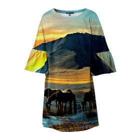 Детское платье 3D с принтом Лошади в Курске, 100% полиэстер | прямой силуэт, чуть расширенный к низу. Круглая горловина, на рукавах — воланы | 3d | берег | вода | горы | животное | закат | лошади | небо | прикольные | природа | река | солнце | яркие