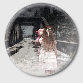 Значок с принтом Девочка с мишкой в Курске,  металл | круглая форма, металлическая застежка в виде булавки | Тематика изображения на принте: 
