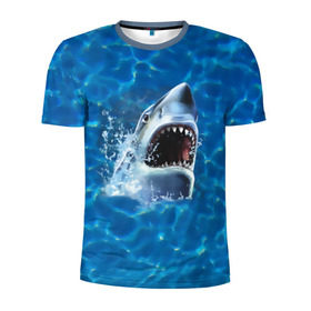 Мужская футболка 3D спортивная с принтом Пасть акулы в Курске, 100% полиэстер с улучшенными характеристиками | приталенный силуэт, круглая горловина, широкие плечи, сужается к линии бедра | акула | атака | белая | брызги | вода | волны | зубы | капли | море | океан | опасность | синяя | челюсти | эффект