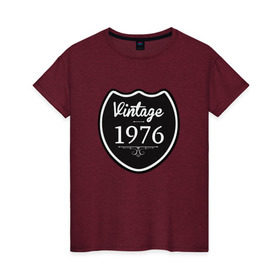 Женская футболка хлопок с принтом Vintage 1976 в Курске, 100% хлопок | прямой крой, круглый вырез горловины, длина до линии бедер, слегка спущенное плечо | 1976 | день рождения | подарок | праздник