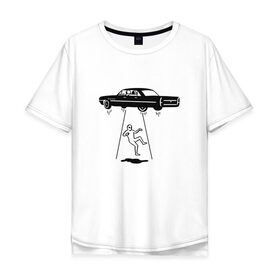Мужская футболка хлопок Oversize с принтом Похищение пришельца в Курске, 100% хлопок | свободный крой, круглый ворот, “спинка” длиннее передней части | Тематика изображения на принте: авто | космонавт | космос | нло | пришельцы