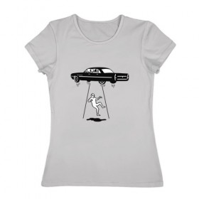 Женская футболка хлопок с принтом Похищение пришельца в Курске, 100% хлопок | прямой крой, круглый вырез горловины, длина до линии бедер, слегка спущенное плечо | авто | космонавт | космос | нло | пришельцы