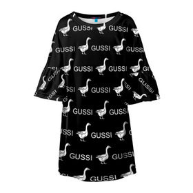 Детское платье 3D с принтом GUSSI в Курске, 100% полиэстер | прямой силуэт, чуть расширенный к низу. Круглая горловина, на рукавах — воланы | anti brend | gussi | trend | антибренд | гуси | мода | надписи | тренд