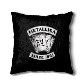 Подушка 3D с принтом Metallica в Курске, наволочка – 100% полиэстер, наполнитель – холлофайбер (легкий наполнитель, не вызывает аллергию). | состоит из подушки и наволочки. Наволочка на молнии, легко снимается для стирки | album | black | concert | heavy | kirk | metal | metallica | music | rock | tolls | джеймс хэтфилд | кирк хэмметт | клифф бёртон | ларс ульрих | метал | металлика | трэш