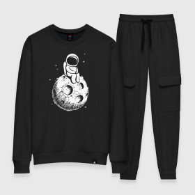 Женский костюм хлопок с принтом Космонавт на луне в Курске, 100% хлопок | на свитшоте круглая горловина, мягкая резинка по низу. Брюки заужены к низу, на них два вида карманов: два 