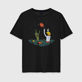 Женская футболка хлопок Oversize с принтом Космонавт и пришелец играют в Курске, 100% хлопок | свободный крой, круглый ворот, спущенный рукав, длина до линии бедер
 | alien | aliens | astronaut | beach | cosmonaut | planet | planets | playing | plays | space | ufo | water polo | астронавт | в космосе | ватер поло | водной поло | волейбол | играют | инопланетянин | космический | космонавт | космос | нло | пля