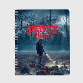 Тетрадь с принтом Stranger Things в Курске, 100% бумага | 48 листов, плотность листов — 60 г/м2, плотность картонной обложки — 250 г/м2. Листы скреплены сбоку удобной пружинной спиралью. Уголки страниц и обложки скругленные. Цвет линий — светло-серый
 | 11 | demogorgon | dustin | eleven | jim hopper | lucas | mike | nancy | netflix | steve | will | билли | дастин | демогоргон | джойс | джонатан | дина | загадочные события | лукас | майк | макс | нетфликс | нэнси | оди | одиннадцать