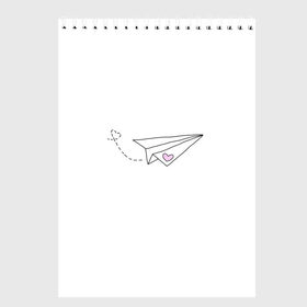 Скетчбук с принтом самолетик в Курске, 100% бумага
 | 48 листов, плотность листов — 100 г/м2, плотность картонной обложки — 250 г/м2. Листы скреплены сверху удобной пружинной спиралью | белый самолетик | бумажный самолетик | минимализм | розовое сердечко | самолет | самолетик | сердечко | тумблер | чб
