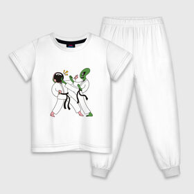 Детская пижама хлопок с принтом Space Karate в Курске, 100% хлопок |  брюки и футболка прямого кроя, без карманов, на брюках мягкая резинка на поясе и по низу штанин
 | alien | art | high | kick | арт | астронавт | битва | в шлеме | гери | гири | иллюстрация | инопланетянин | карате | кимоно | космическое | космонавт | космос | маваши | мае гири | маэ гери | межпланетное | нога