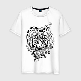Мужская футболка хлопок с принтом тигр и змея  в Курске, 100% хлопок | прямой крой, круглый вырез горловины, длина до линии бедер, слегка спущенное плечо. | Тематика изображения на принте: tatoo | ботаника | змея | иероглифы | тату | тигр | тренд | цветок