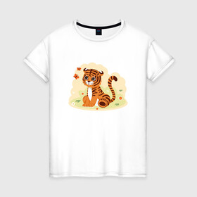 Женская футболка хлопок с принтом Тигренок и бабочки в Курске, 100% хлопок | прямой крой, круглый вырез горловины, длина до линии бедер, слегка спущенное плечо | 2022 | animal | cat | lion | tiger | год тигра | животные | зверь | зубы | кот | кошка | лев | охотник | полосатый | природа | тигр | тигренок | тигрица | хищник