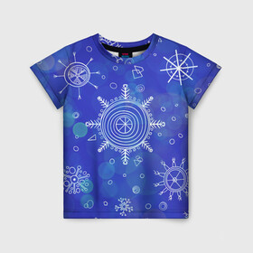 Детская футболка 3D с принтом Белые простые снежинки на синем фоне в Курске, 100% гипоаллергенный полиэфир | прямой крой, круглый вырез горловины, длина до линии бедер, чуть спущенное плечо, ткань немного тянется | белые снежинки | зимний | зимний паттерн | новогодний | паттерн со снежинками | светящееся снежинки | синий фон | снегопад | снегопад на синем фоне | снежинки | снежинки карандашом