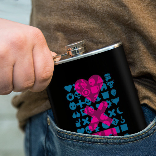 Фляга Любовь. Смерть. Роботы фото